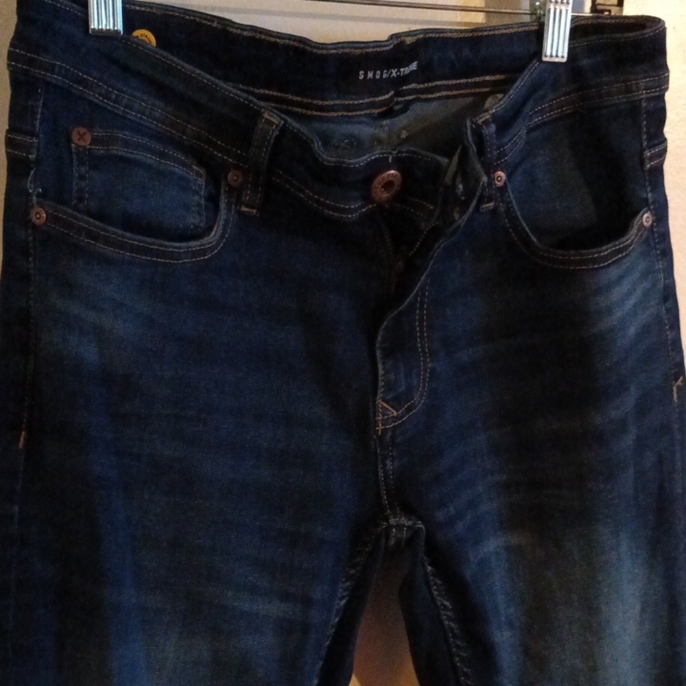 Blue Skinny Jeans with Subtle Fading